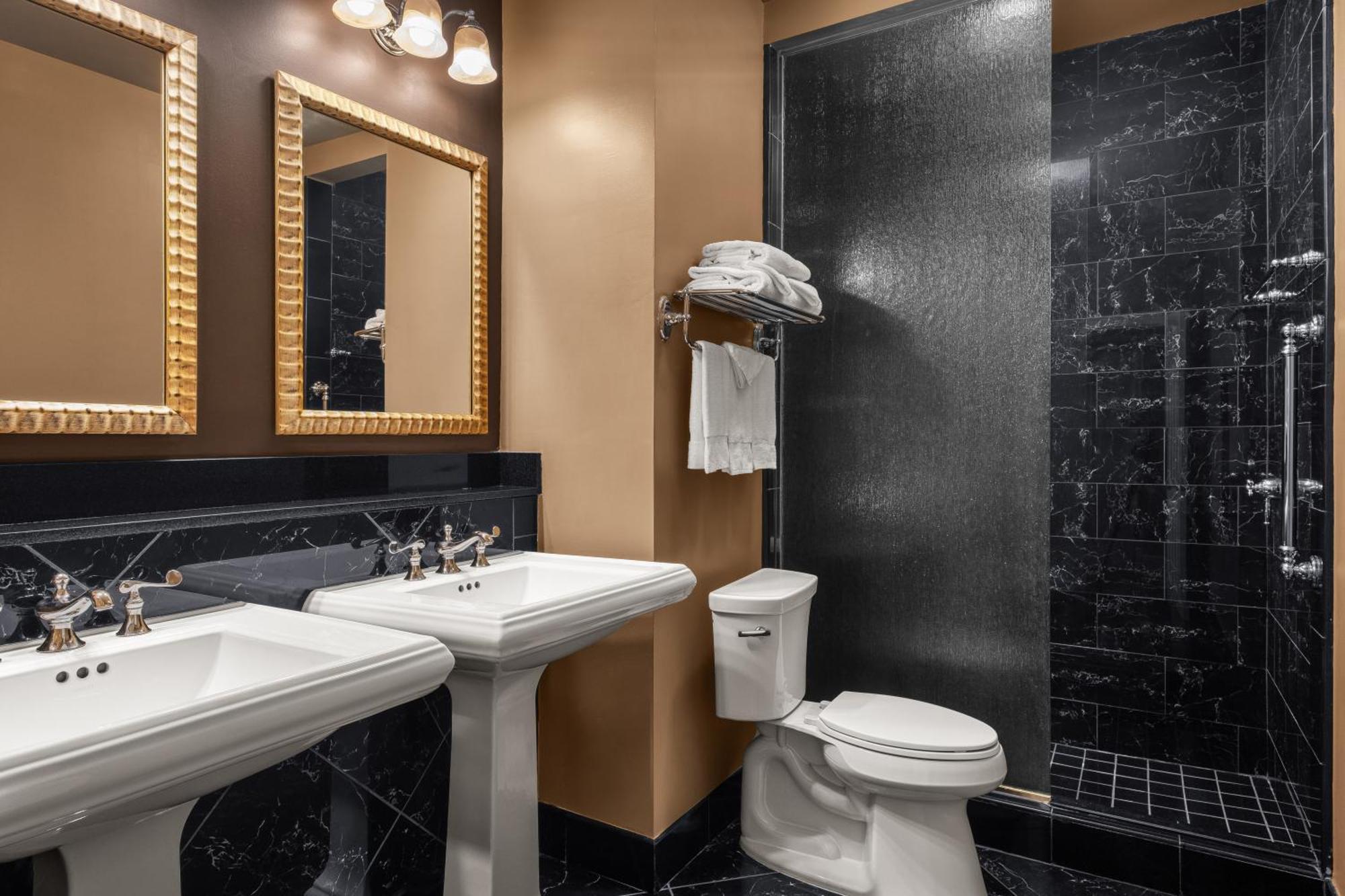 Hotel Mazarin New Orleans Bagian luar foto